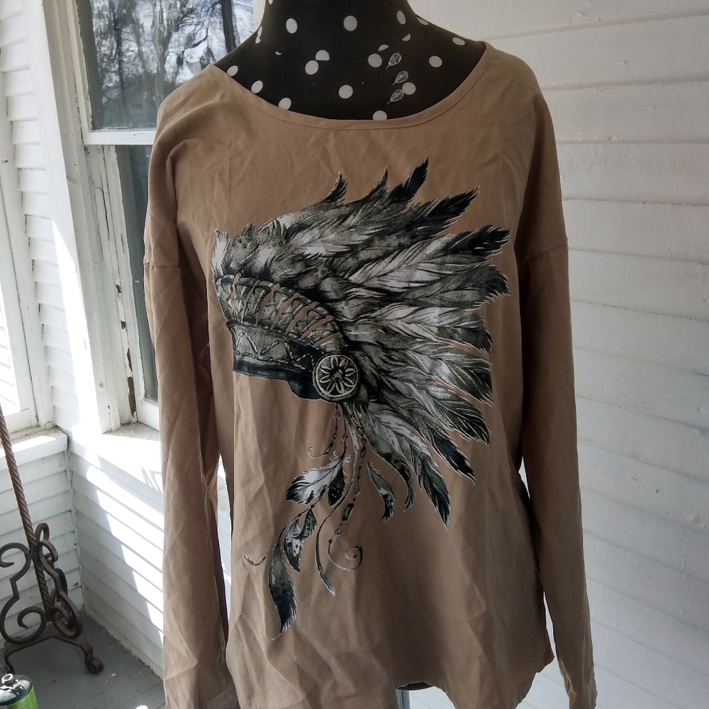 Clothes - Picture 2 of 8